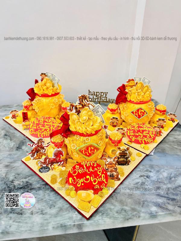 banh-tui-vang-ngua-ngoc-bich-2