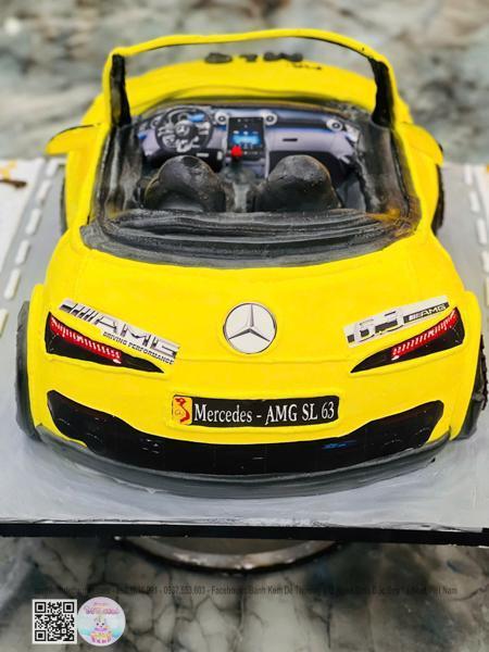 banh-sieu-xe-mercedes-mau-vang-1 banh-sieu-xe-mercedes-mau-vang-1