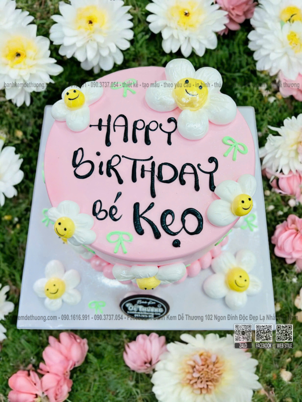 banh-bong-hoa-mat-cuoi-be-keo-
