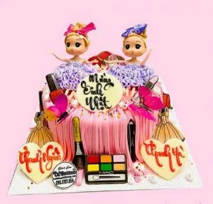 bánh kem sinh nhật búp bê dễ thương