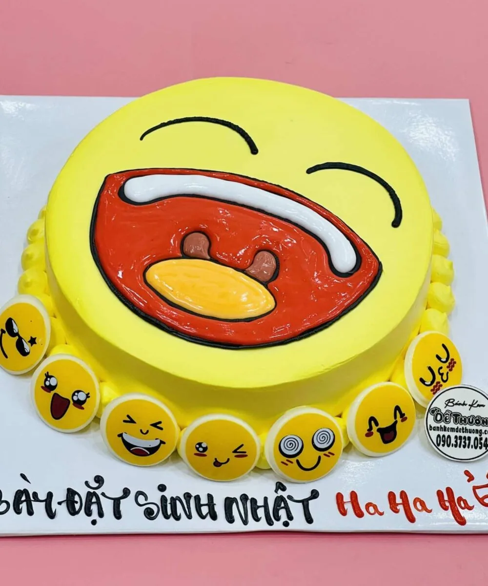 bánh kem hình mặt cười dễ thương